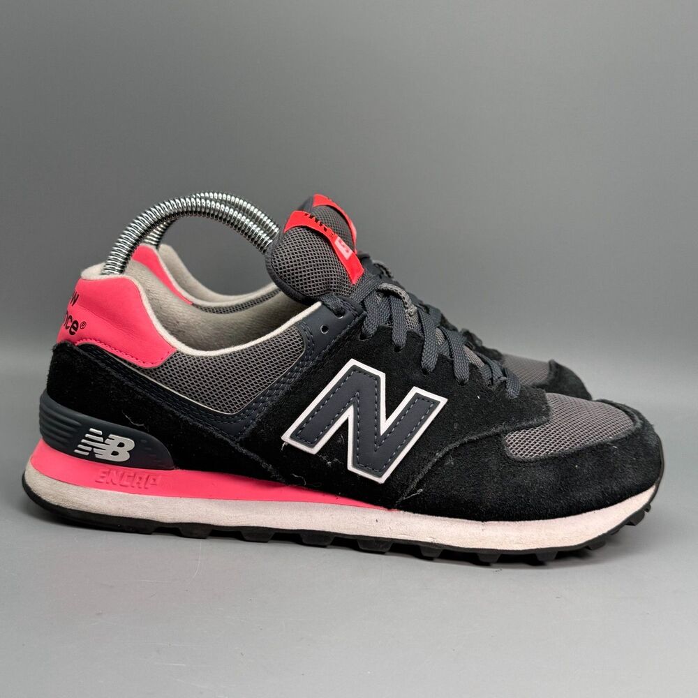 New Balance 574 Women's 9 Black Suede Mesh Lace Up Low Top Athletic Sneakers
